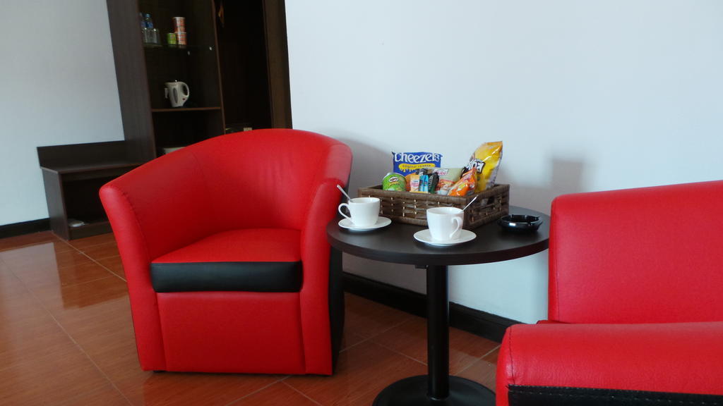 The Wai Hotel Danok Ban Khlong Phruan Camera foto